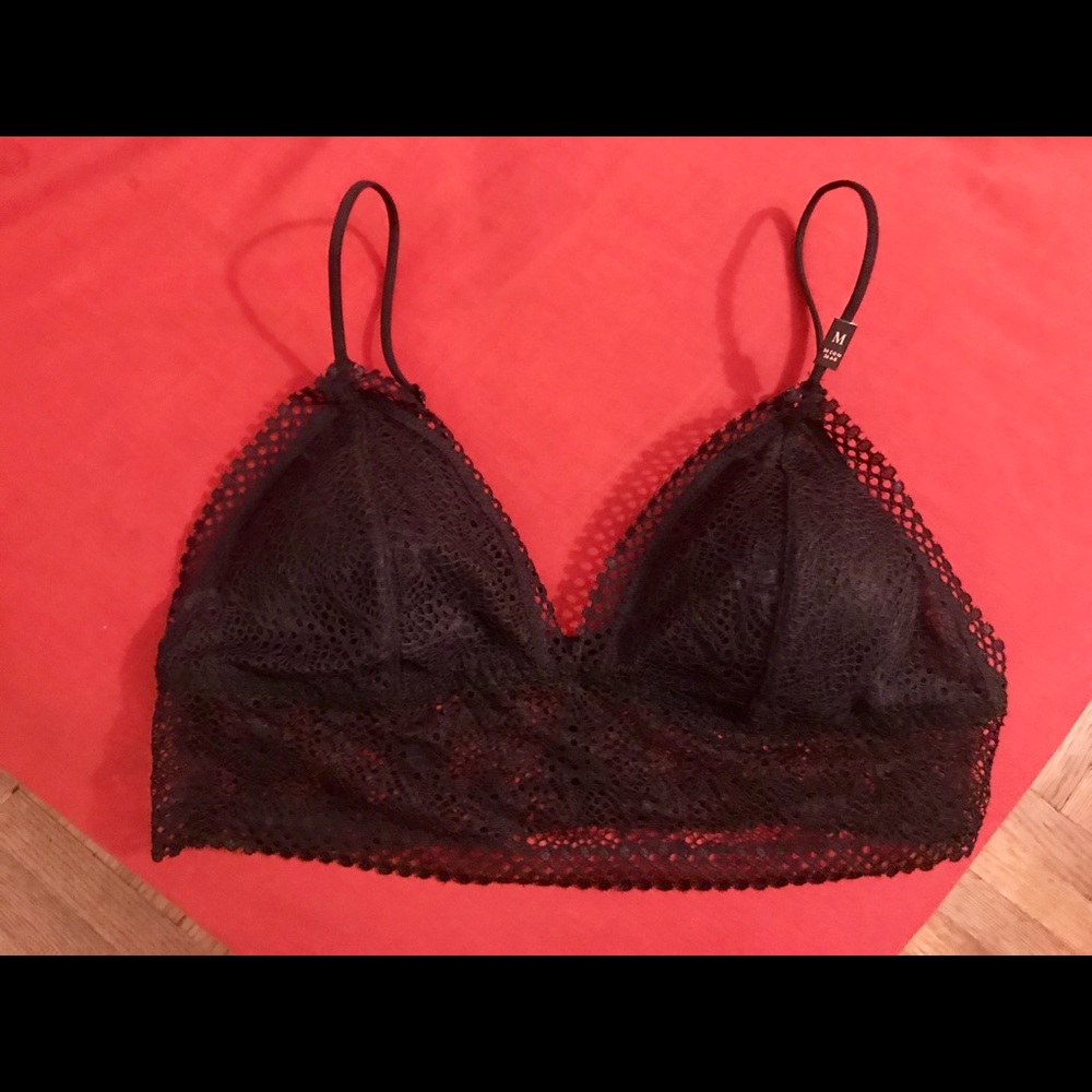 VS Black Lace Bralette